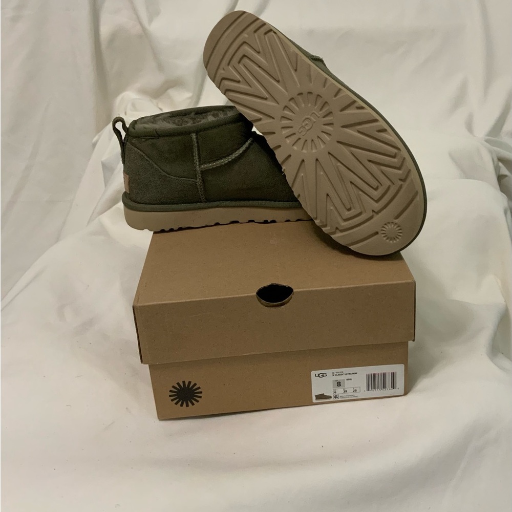 **UGG Classic Ultra Mini…Limited Color** - Picture 3 of 5